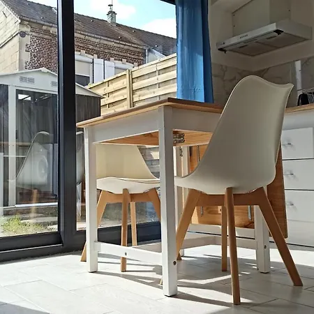 Maisonnette Entiere Et Privee, 600m De La Gare *