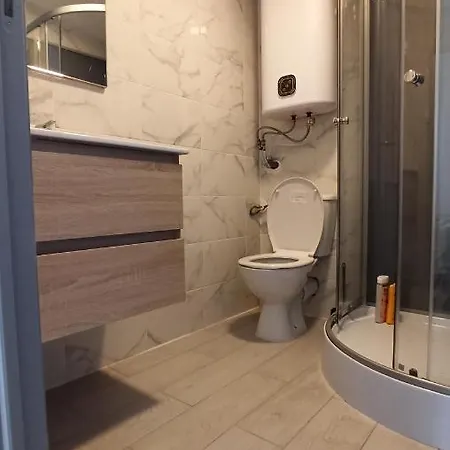 Maisonnette Entiere Et Privee, 600m De La Gare * Margny-les-Compiegne