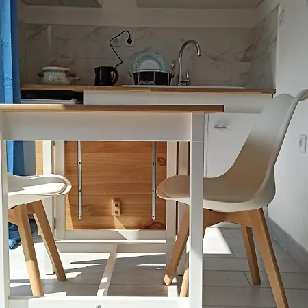 Holiday home Maisonnette Entiere Et Privee, 600m De La Gare *