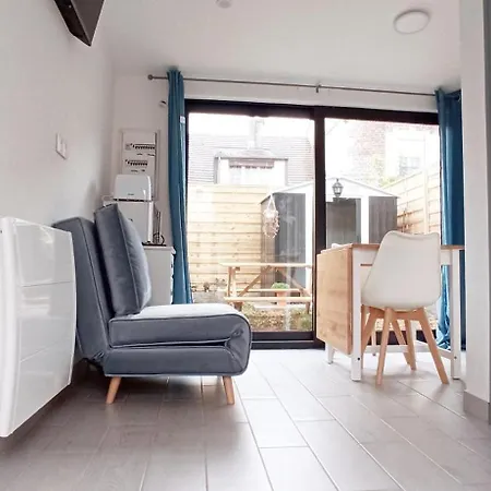 Hébergement de vacances Maisonnette Entière Et Privée, 600m De La Gare Margny-les-Compiegne