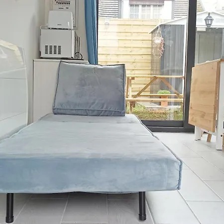 Maisonnette Entiere Et Privee, 600m De La Gare Holiday home Margny-les-Compiegne