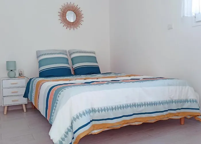 Maisonnette Entiere Et Privee, 600m De La Gare Margny-les-Compiegne